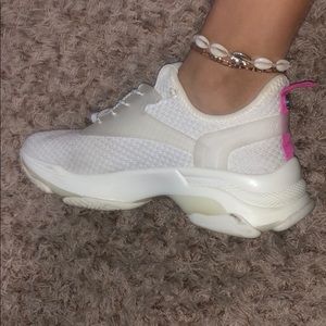 Steve Madden White Tennis Shoes